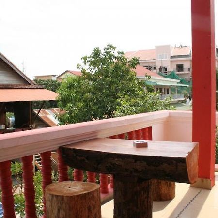 Ladybug Guesthouse Siem Reap Dış mekan fotoğraf