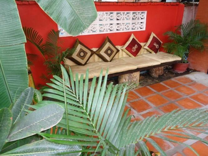 Ladybug Guesthouse Siem Reap Dış mekan fotoğraf